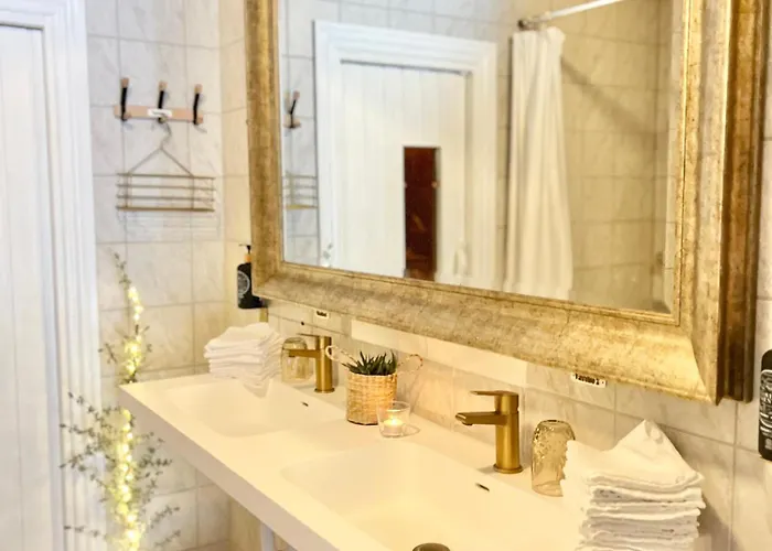 Cozy At Organic Vinery, Vesterhave Vingaard - See More At By-bjerg Com * Karrebæksminde